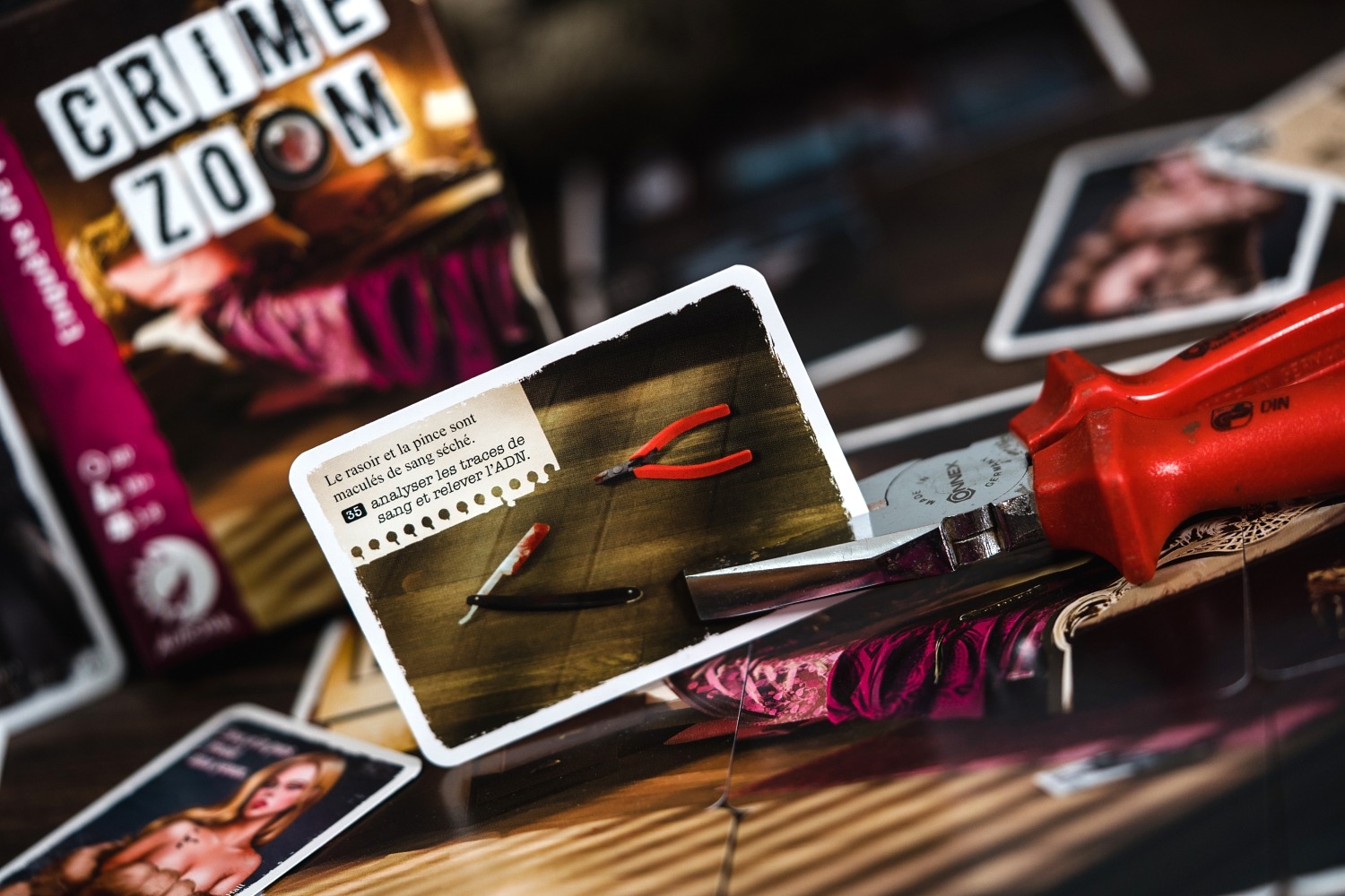 Crime zoom no furs aurora games boardgame photography
