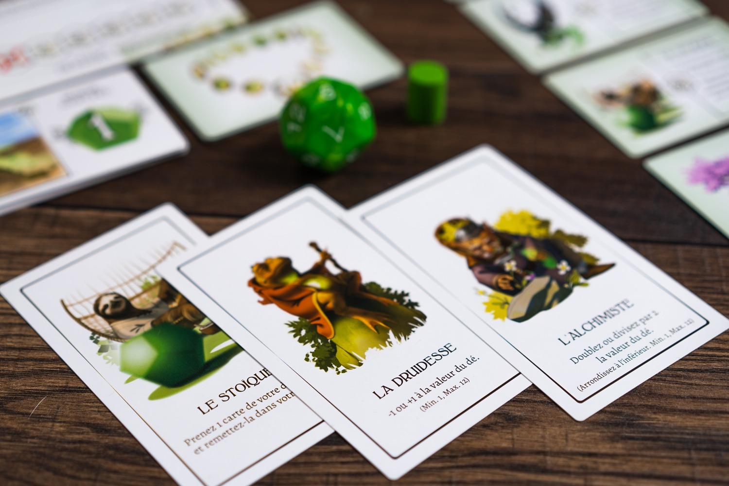 Conseil des 12 lucky duck games jeu de société boardgame