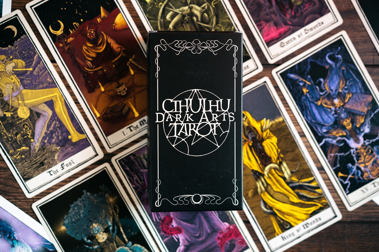 Chtuluh dark arts tarot bragelonne