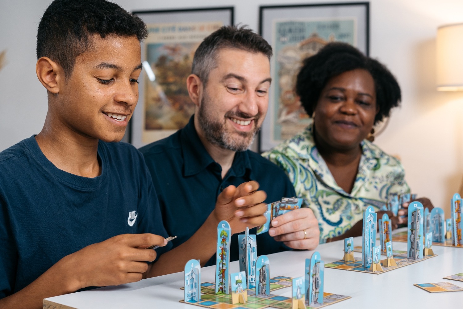 Neoville blue orange jeu de société boardgame