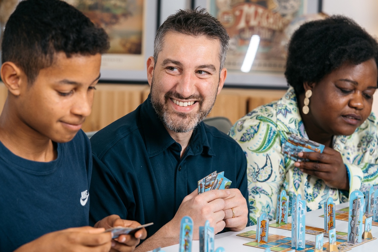 Neoville blue orange jeu de société boardgame