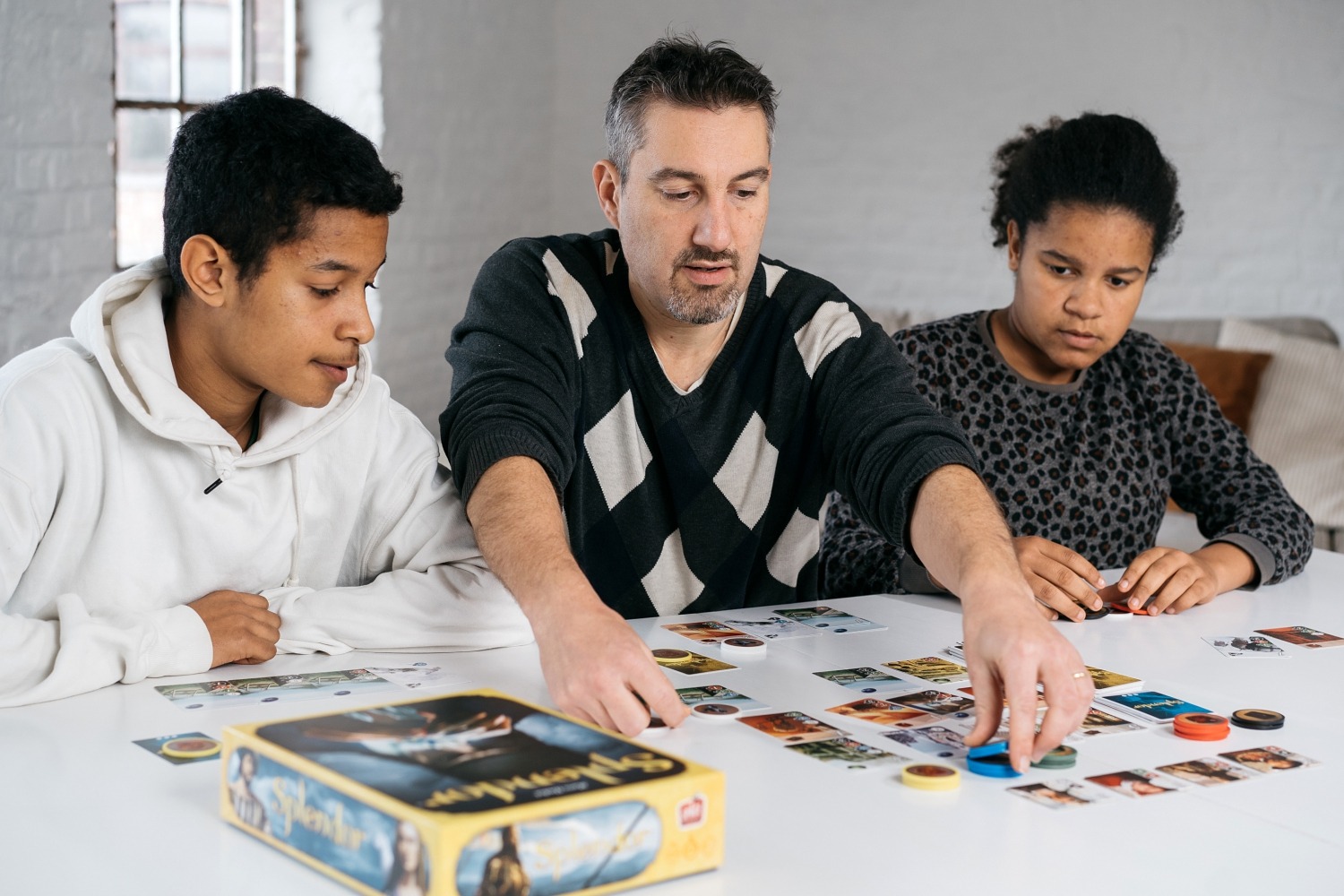 Splendor space cowboys asmodée boardgame jeu de société