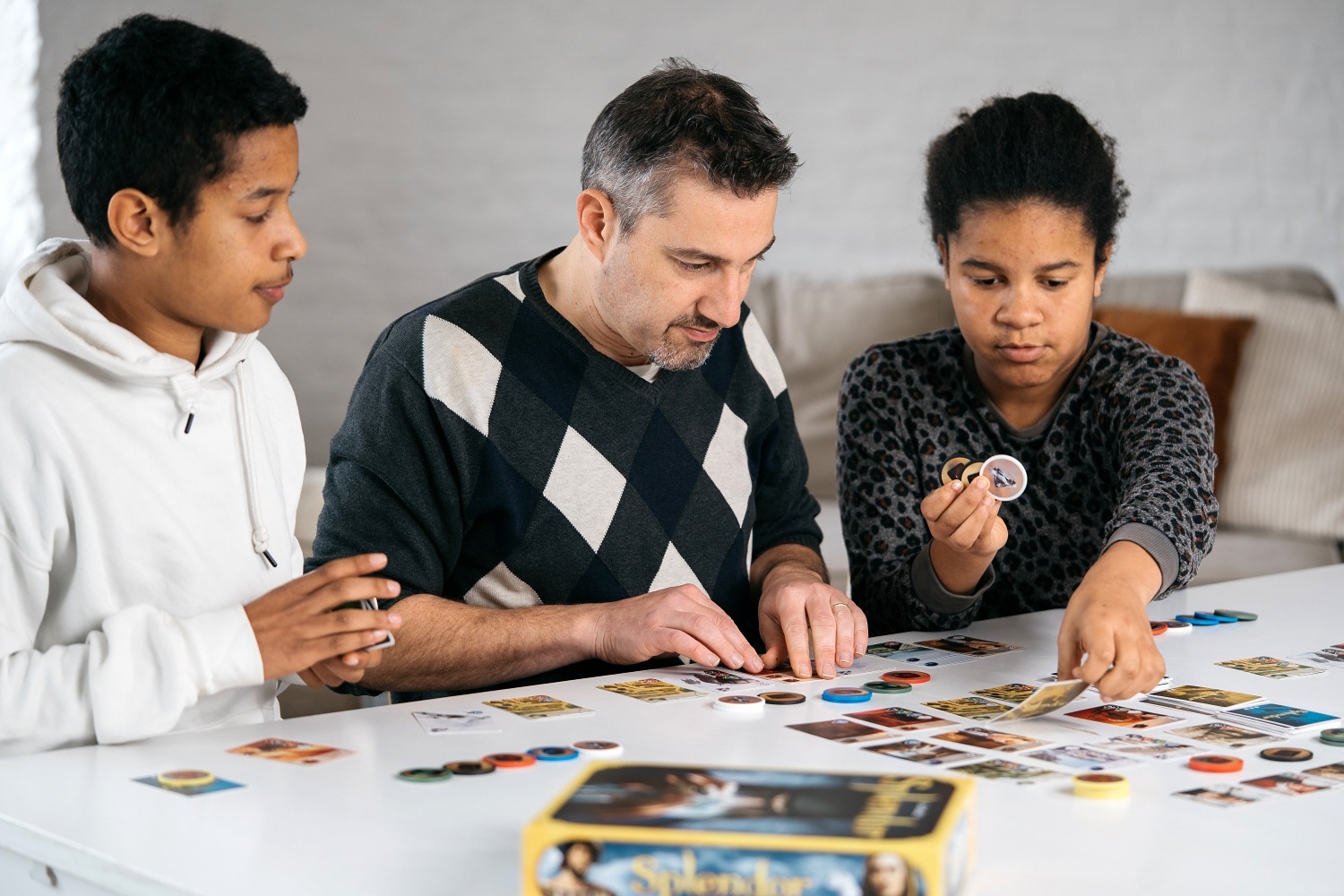 Splendor space cowboys asmodée boardgame jeu de société