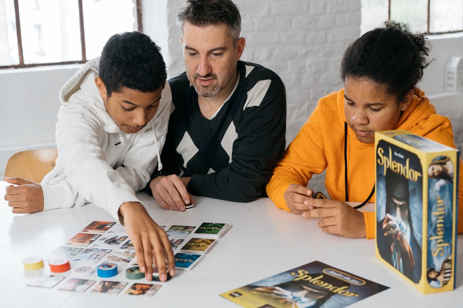 Splendor space cowboys asmodée boardgame jeu de société