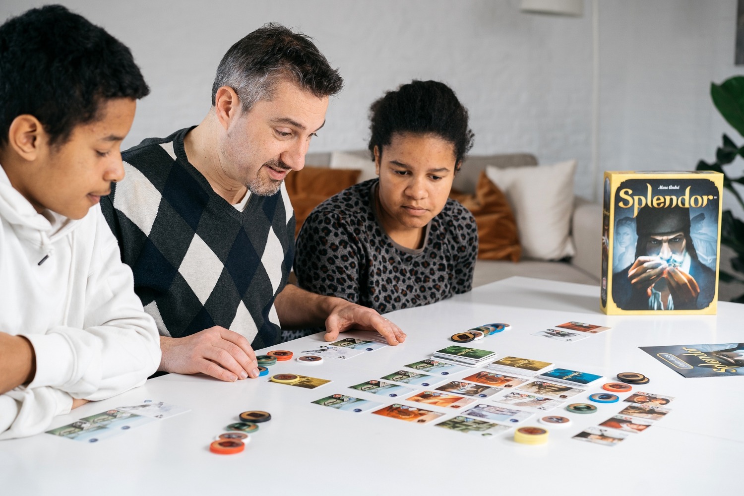 Splendor space cowboys asmodée boardgame jeu de société