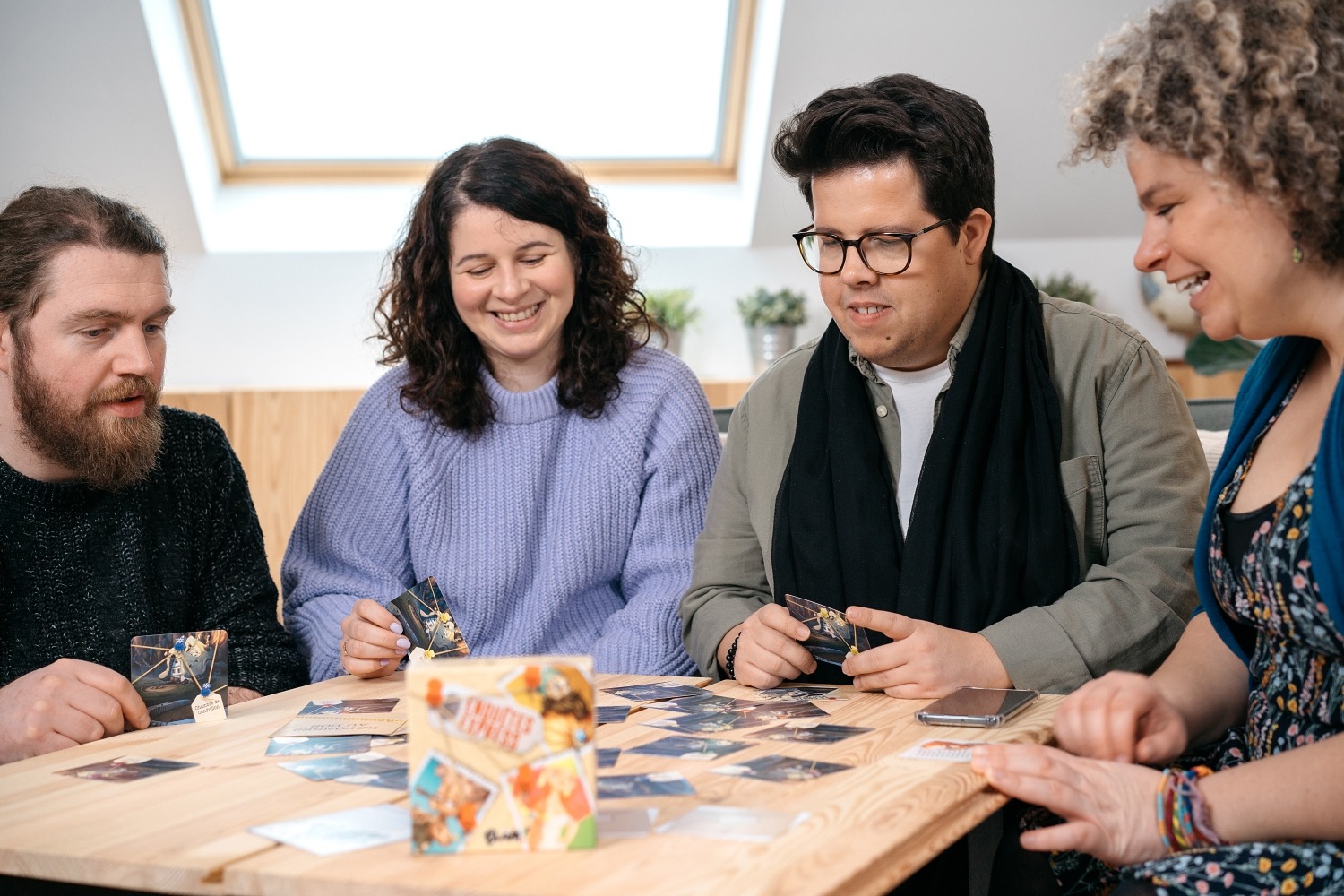 Enquêtes express blam ! jeu de société Eliot Trouttet, Claire Conan, Audrey Vellard Antonin Boccara
