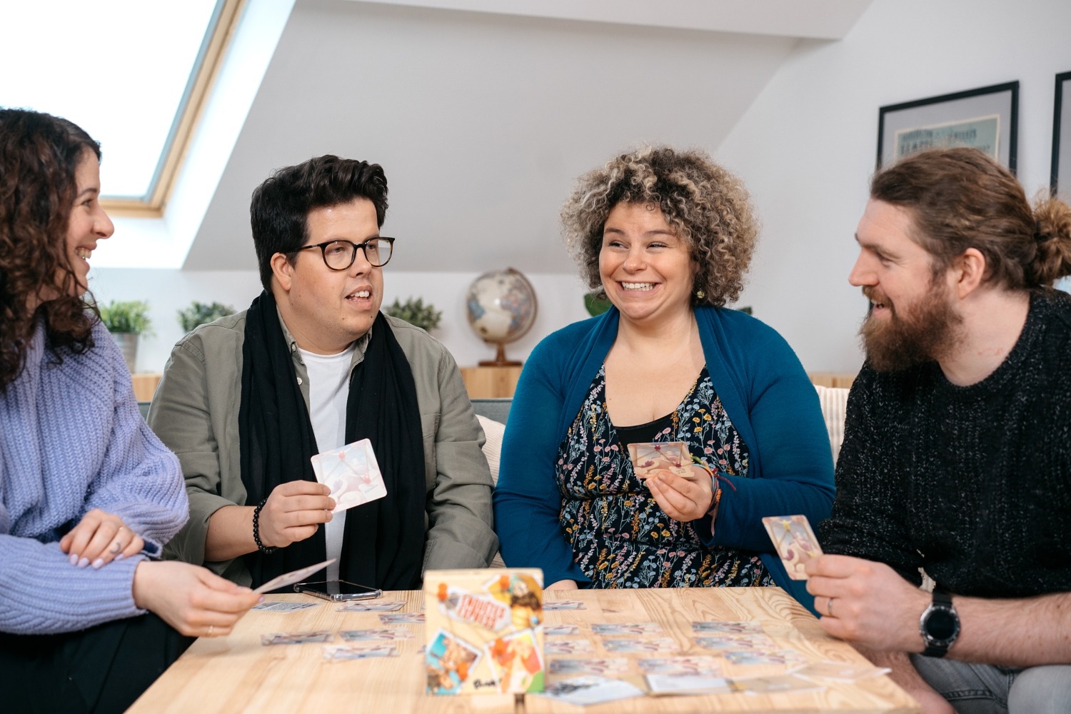Enquêtes express blam ! jeu de société Eliot Trouttet, Claire Conan, Audrey Vellard Antonin Boccara