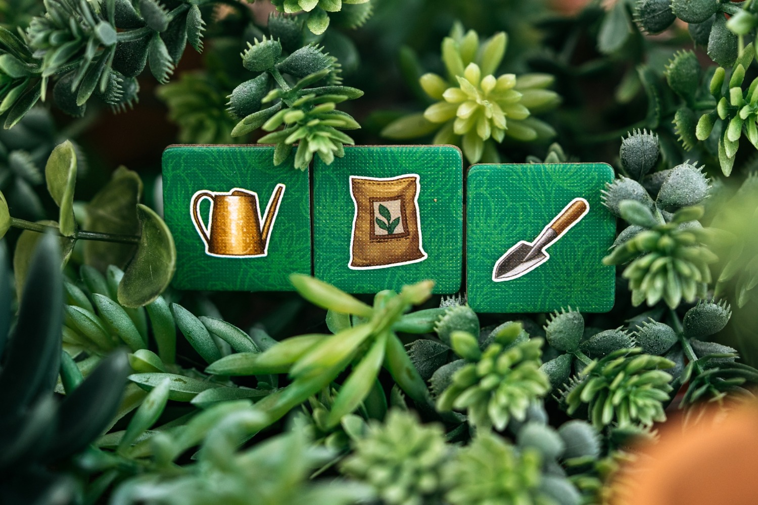 Verdant Lucky duck games jeu de société flatout games boardgame